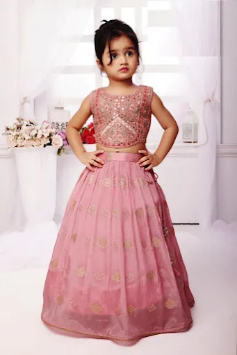 ELL Fashionably Young - Triplicane